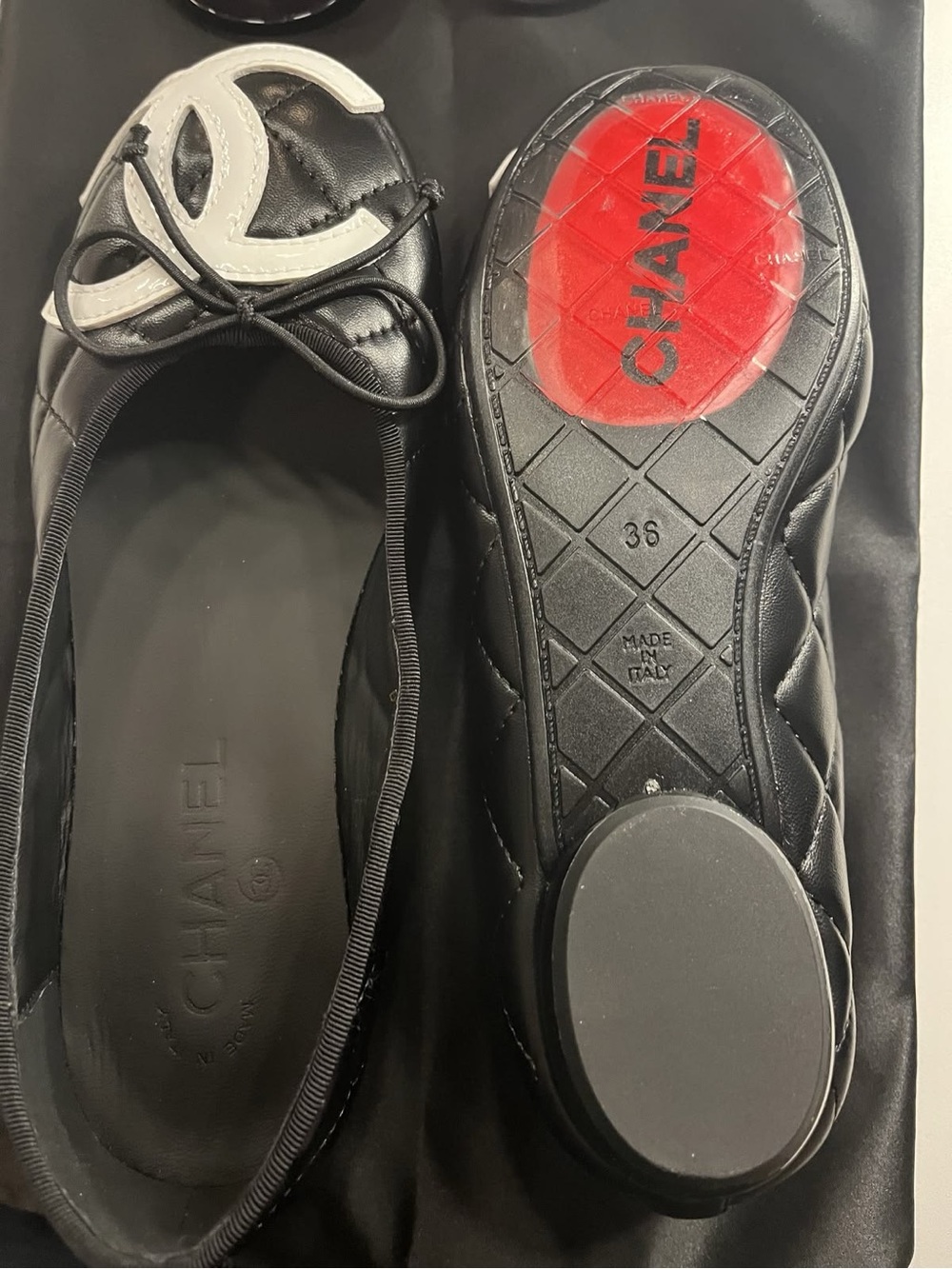 CHANEL Black Quilted Leather Ballet Flats with White CC Emblem